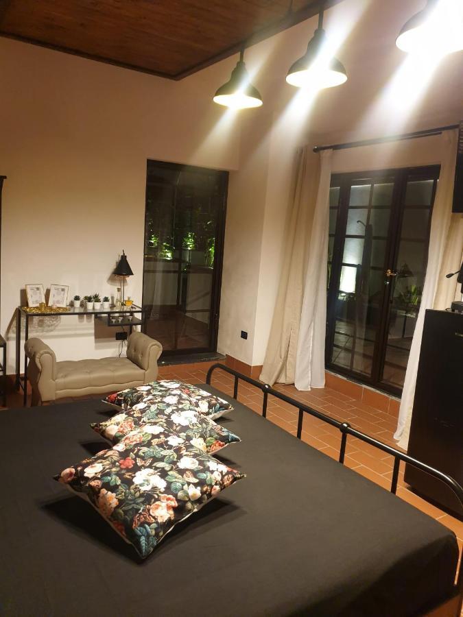 La Casa Del Fragnone Acomodação com café da manhã Pagani Exterior foto
